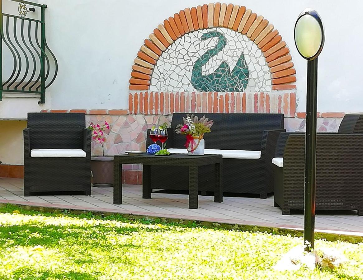 B&B Maison Villa Vittorio Avella 外观 照片